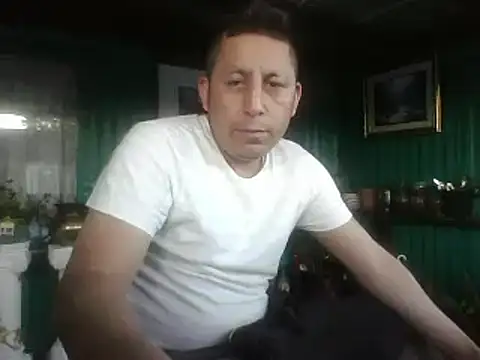 Snapshot of B3toBaby chatting on July 5, 2026, 3:45 am B3toBaby online show from July 5, 2026, 3:45 am