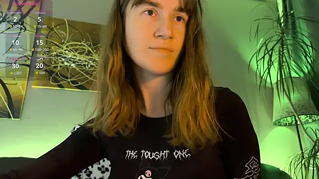 velina   online show from December 22, 2025, 5:43 pm