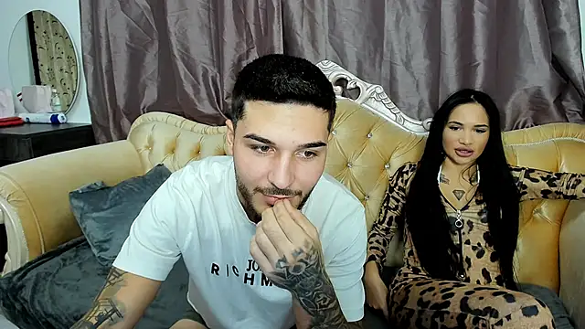 ZaraBliss3 online show from September 24, 2025, 8:01 pm