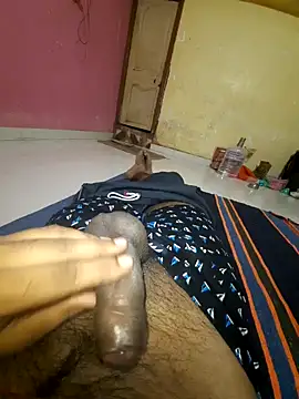 choot paglu online show from September 25, 2025, 3:21 am