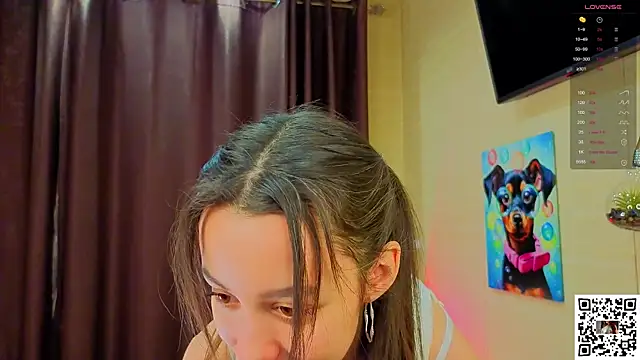 VineciaDestors online show from November 3, 2025, 5:47 pm