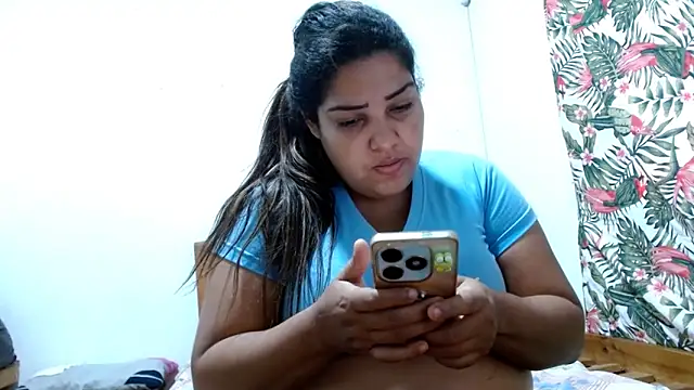 69smallstar online show from February 10, 2026, 11:47 am