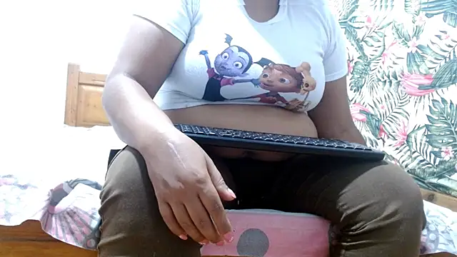 69smallstar online show from March 1, 2026, 11:45 am