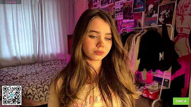 PinkiRay online show from October 11, 2025, 12:36 pm