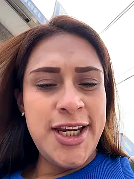 tifanyfever online show from November 8, 2025, 6:51 pm