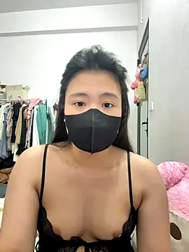     Vanessa    online show from October 24, 2025, 4:14 pm