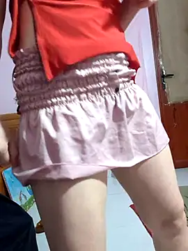 Lilyy-y online show from September 25, 2025, 11:47 am