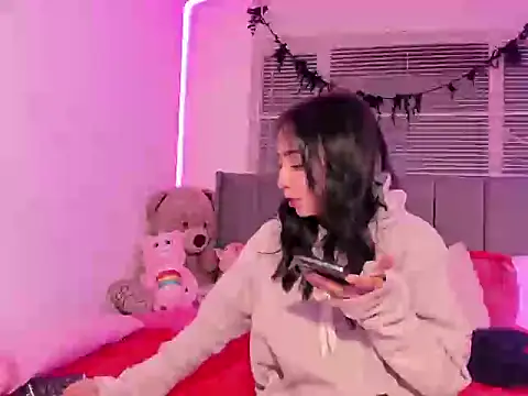 Dullcemariia 1s online show from September 22, 2025, 11:40 pm