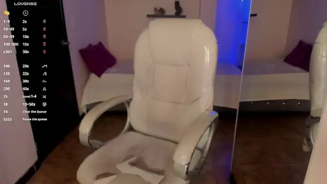 Dullcemariia 1s online show from October 16, 2025, 6:42 pm