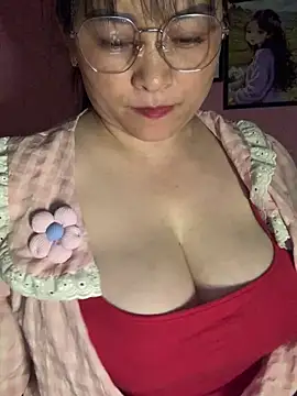 Star-sweet online show from December 19, 2025, 1:51 pm