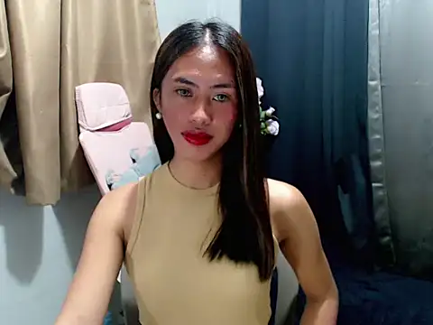 secretmiller  online show from November 24, 2025, 8:19 pm