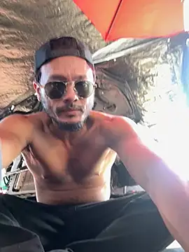 Snapshot of yurmechonline chatting on April 7, 2026, 6:08 pm yurmechonline online show from April 7, 2026, 6:08 pm