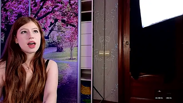 Snapshot of CarolaineMyers chatting on May 25, 2026, 4:51 am CarolaineMyers online show from May 25, 2026, 4:51 am