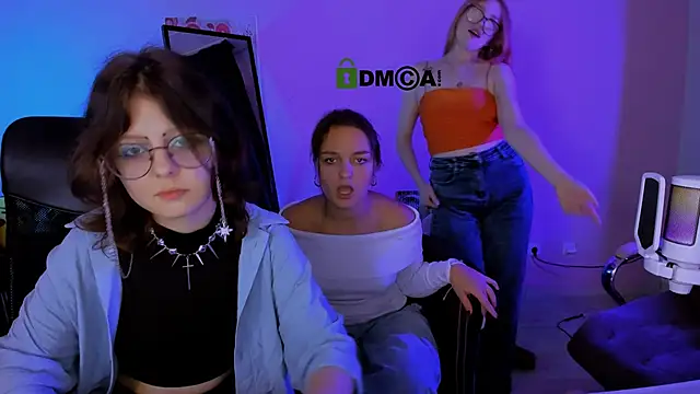 Snapshot of samanta_hotty chatting on October 11, 2025, 7:01 pm samanta hotty online show from October 11, 2025, 7:01 pm