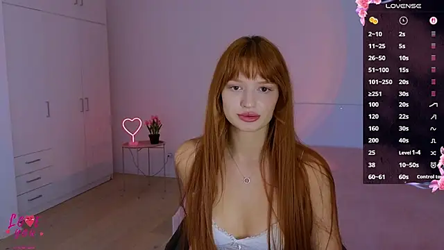 CuteAriel7 online show from September 16, 2025, 3:02 pm