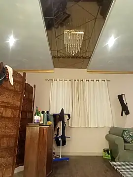 Snapshot of Nisha_Sassmaxxx chatting on September 20, 2025, 10:00 pm Nisha Sassmaxxx online show from September 20, 2025, 10:00 pm