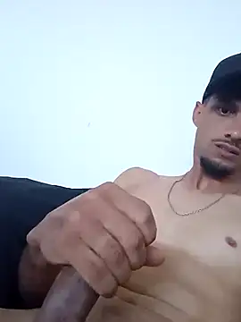 Snapshot of LPdusexo chatting on November 20, 2025, 6:40 pm LPdusexo online show from November 20, 2025, 6:40 pm