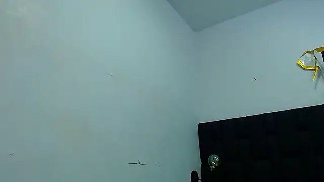 daniel evans69 online show from October 17, 2025, 7:05 pm