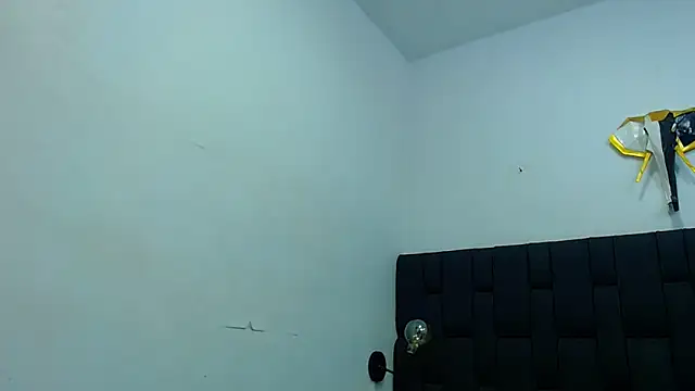 daniel evans69 online show from October 27, 2025, 12:20 pm