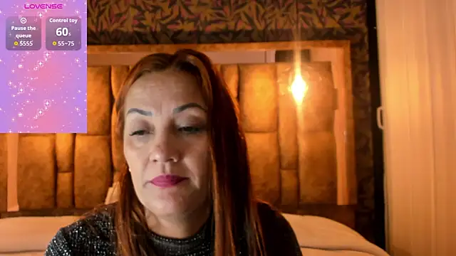 adri fox online show from September 10, 2025, 12:05 pm