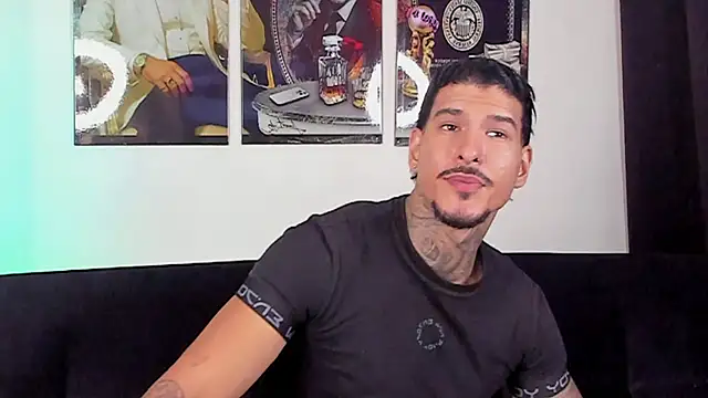 jiro kenji1 online show from September 18, 2025, 9:06 pm