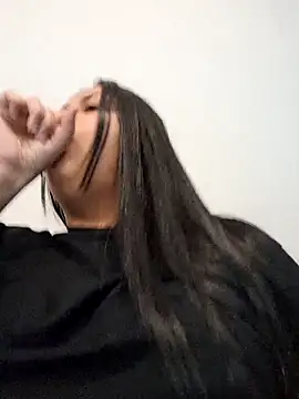 Snapshot of Alessandraa- chatting on October 17, 2025, 3:14 pm Alessandraa- online show from October 17, 2025, 3:14 pm