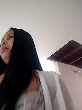 Snapshot of Alessandraa- chatting on June 12, 2026, 2:16 pm Alessandraa- online show from June 12, 2026, 2:16 pm