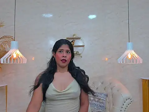 NinaNaughtty online show from September 10, 2025, 11:54 am