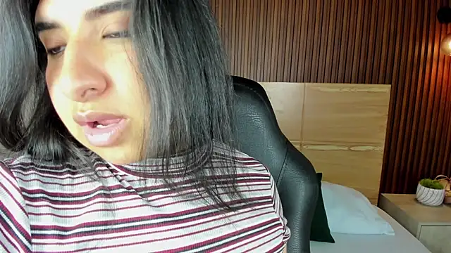 alice coopperx online show from October 20, 2025, 12:27 pm