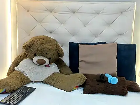 Snapshot of MaicolParker_ chatting on March 22, 2026, 3:26 pm MaicolParker online show from March 22, 2026, 3:26 pm