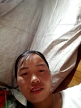 hera-00 online show from October 7, 2025, 2:09 am