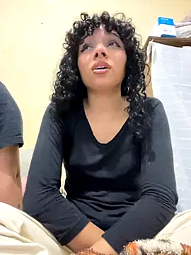 Snapshot of Casal-foda_braba chatting on October 2, 2025, 10:50 pm Casal-foda braba online show from October 2, 2025, 10:50 pm