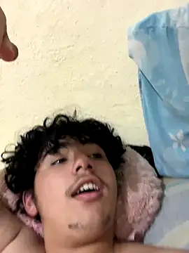 Snapshot of Casal-foda_braba chatting on October 4, 2025, 12:52 am Casal-foda braba online show from October 4, 2025, 12:52 am