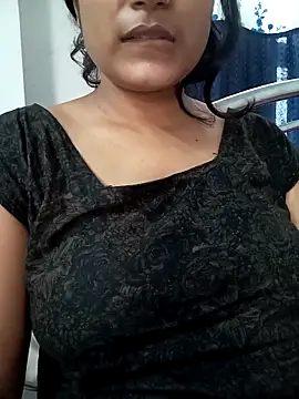 Snapshot of Hot-Jasmin chatting on October 28, 2025, 2:48 am Hot-Jasmin online show from October 28, 2025, 2:48 am