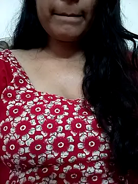 Snapshot of Hot-Jasmin chatting on February 5, 2026, 7:02 am Hot-Jasmin online show from February 5, 2026, 7:02 am