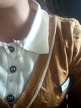 Phuong xxx online show from February 16, 2026, 6:42 am