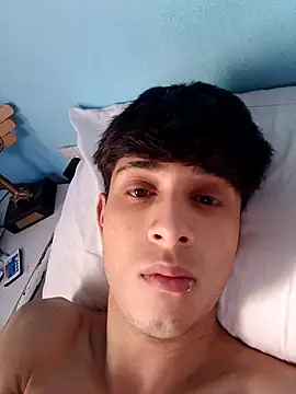 matiatr1112 online show from November 22, 2025, 7:13 pm