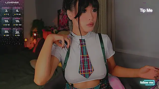 Kami Lee XO online show from October 9, 2025, 6:06 pm