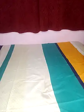 Cute-Mahiraa online show from September 25, 2025, 1:04 pm