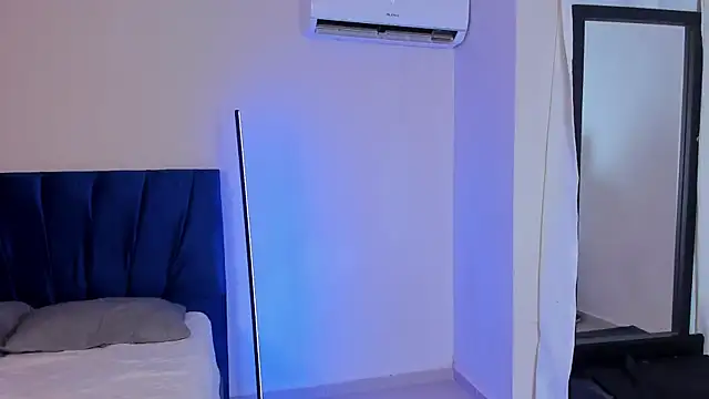 tau montes online show from January 18, 2026, 1:53 am