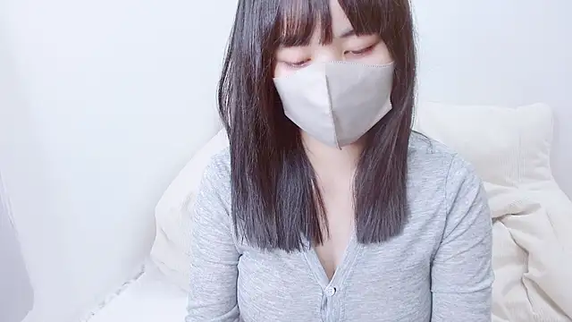 Snapshot of Zinzin_chan chatting on July 24, 2026, 6:33 am Zinzin chan online show from July 24, 2026, 6:33 am