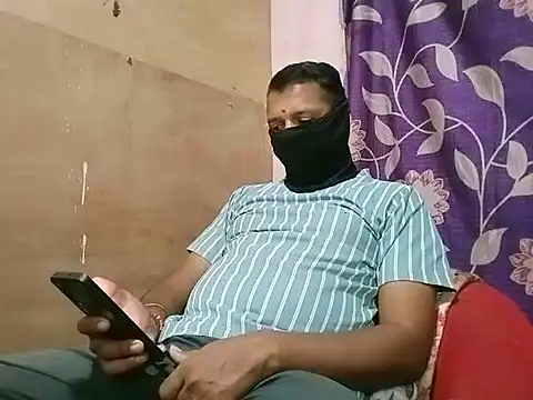 StreetLover 77 online show from September 20, 2025, 5:52 am