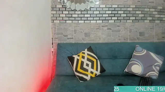 Samm Hots online show from September 19, 2025, 1:45 pm