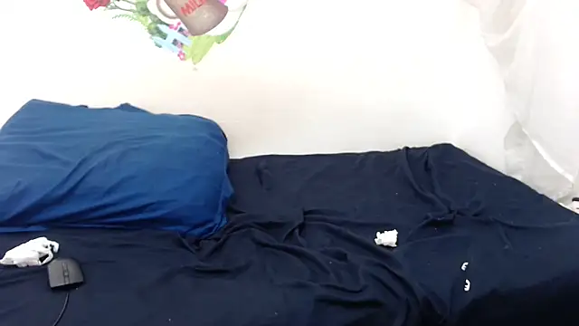 XSexySnow30XX online show from October 17, 2025, 11:07 pm