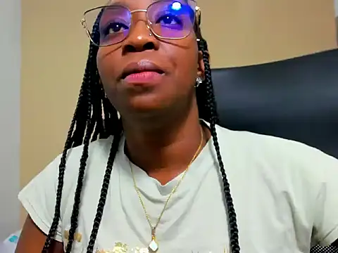 AndreaRossii1 online show from September 20, 2025, 12:17 pm