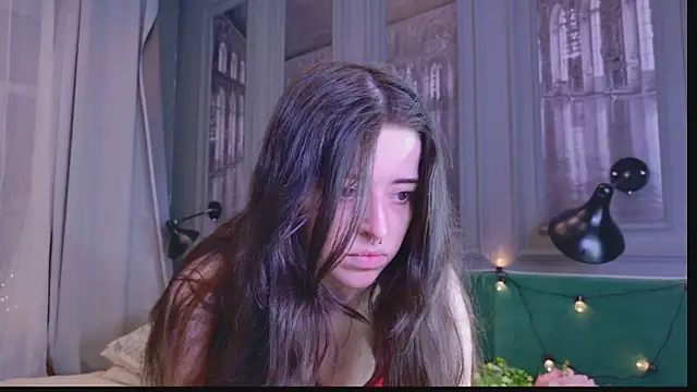 SoftAmora online show from January 9, 2026, 6:05 am