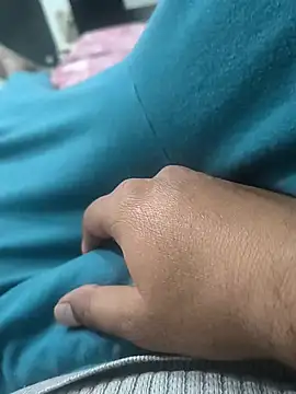 bigdick lickingexpert08 online show from November 16, 2025, 8:20 am