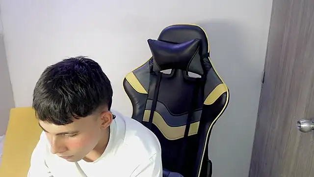 Austin col  online show from September 11, 2025, 8:31 pm