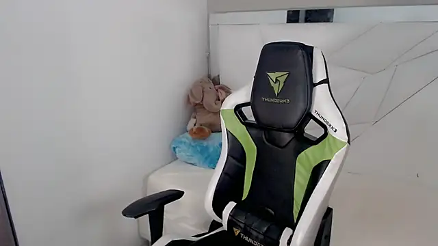 Austin col  online show from October 9, 2025, 1:20 pm