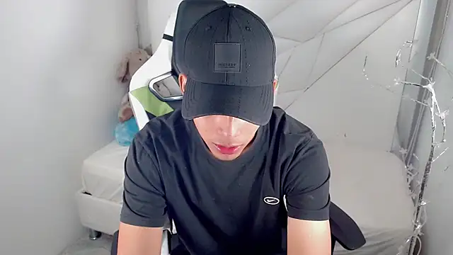 Austin col  online show from October 15, 2025, 12:38 pm